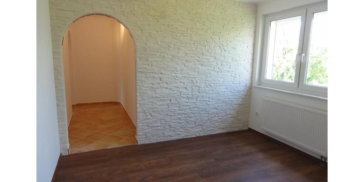 Etagenwohnung Albisheim (Pfrimm) - 4 Zimmer, 150 m&sup2;, 1.350&euro; | Angebot:25570776