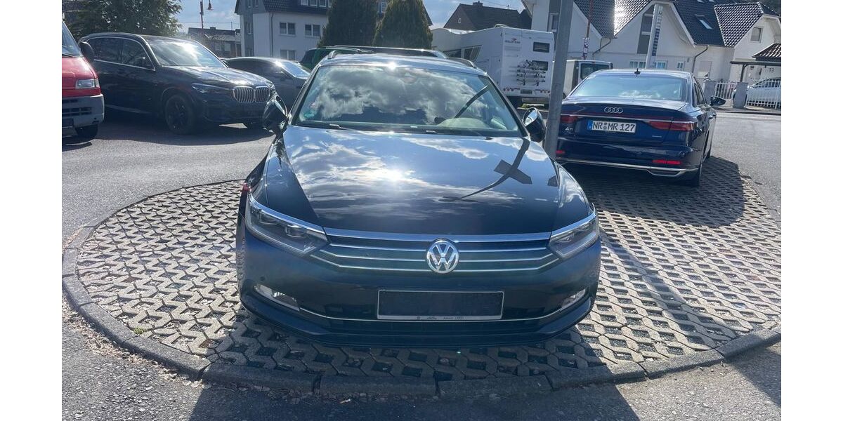 VW Passat Variant 167.092 km 13.990 &euro; Vettelschoss 53560