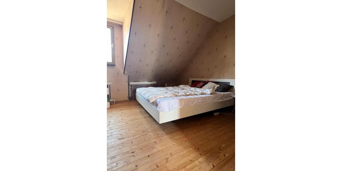 Etagenwohnung Andernach - 5 Zimmer, 90 m&sup2;, 975&euro; | Angebot:26692698