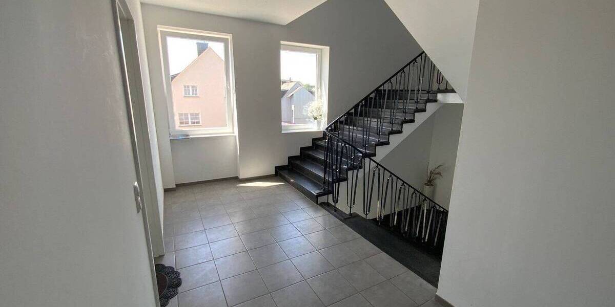 Etagenwohnung Prüm - 3 Zimmer, 88 m&sup2;, 240.000&euro; | Angebot:25693845