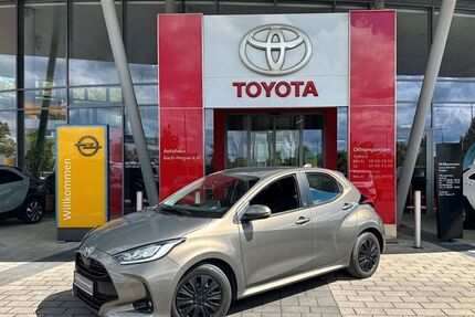 Toyota Yaris 73.500 km 15.990 &euro; Singen 78224