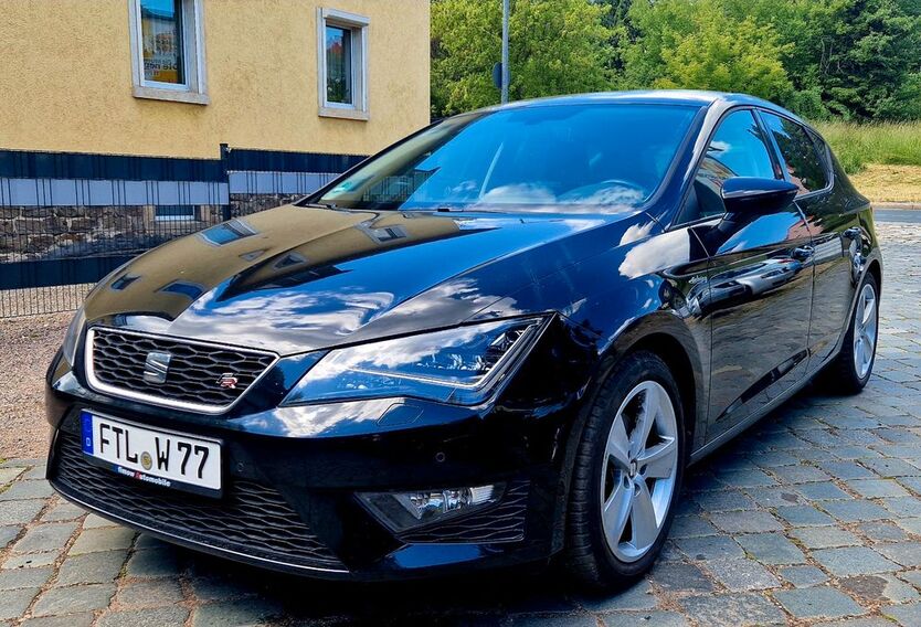 Seat Leon 75.373 km 12.900 € Freital 01705