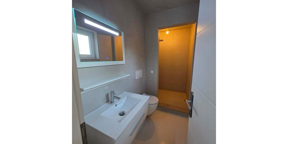 Einfamilienhaus Hohenmölsen - 5 Zimmer, 121 m&sup2;, 385.000&euro; | Angebot:25277430