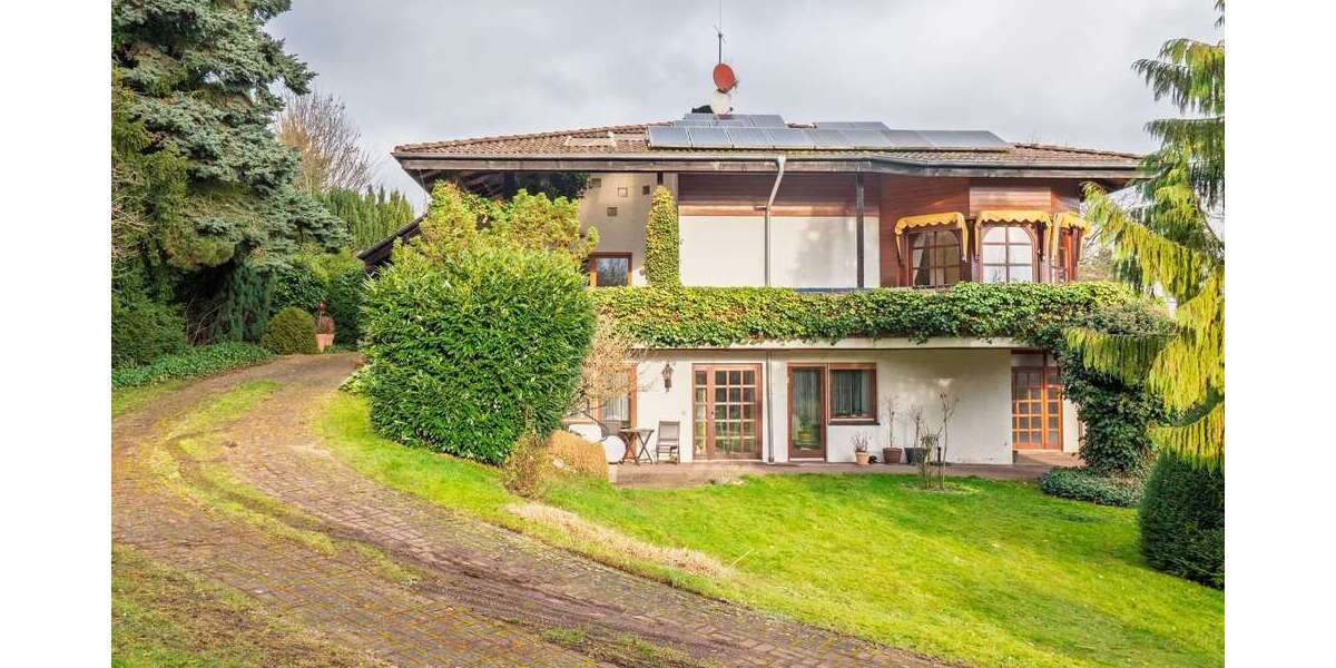 Haus zum Kaufen in Bad Wildungen 479.000 € 270.73 m² 8 zimmer