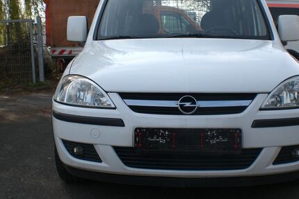 Opel Combo 105.000 km 3.980 &euro; Köln 50735