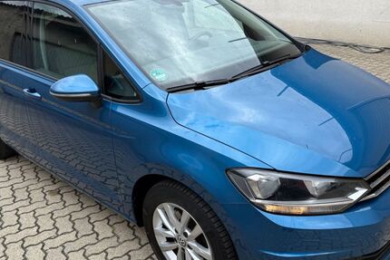 VW Touran 99.900 km 15.500 € Kassel 34125