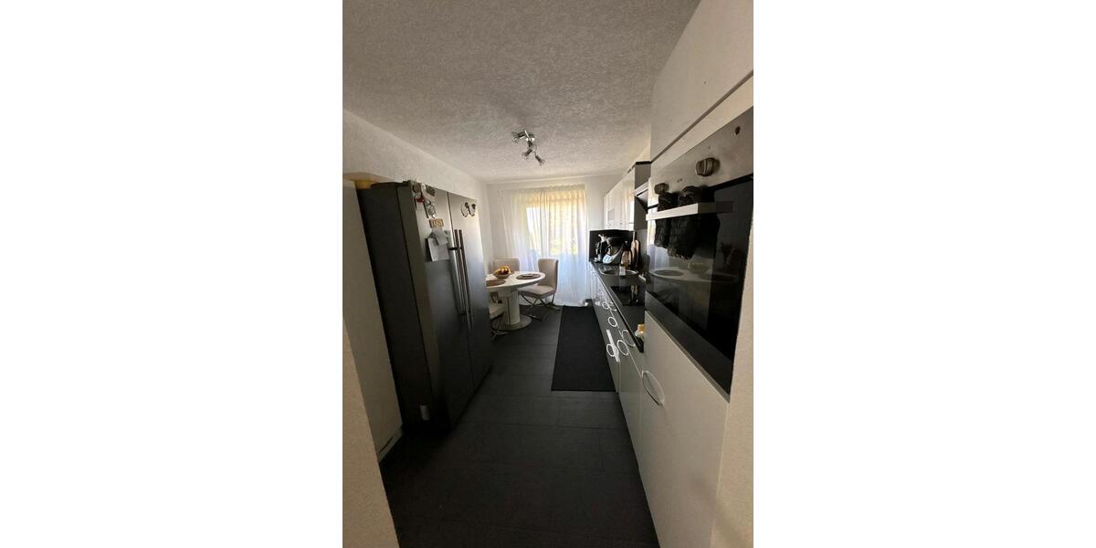 Erdgeschoßwohnung Pfullingen - 4.5 Zimmer, 98 m&sup2;, 365.000&euro; | Angebot:26834959