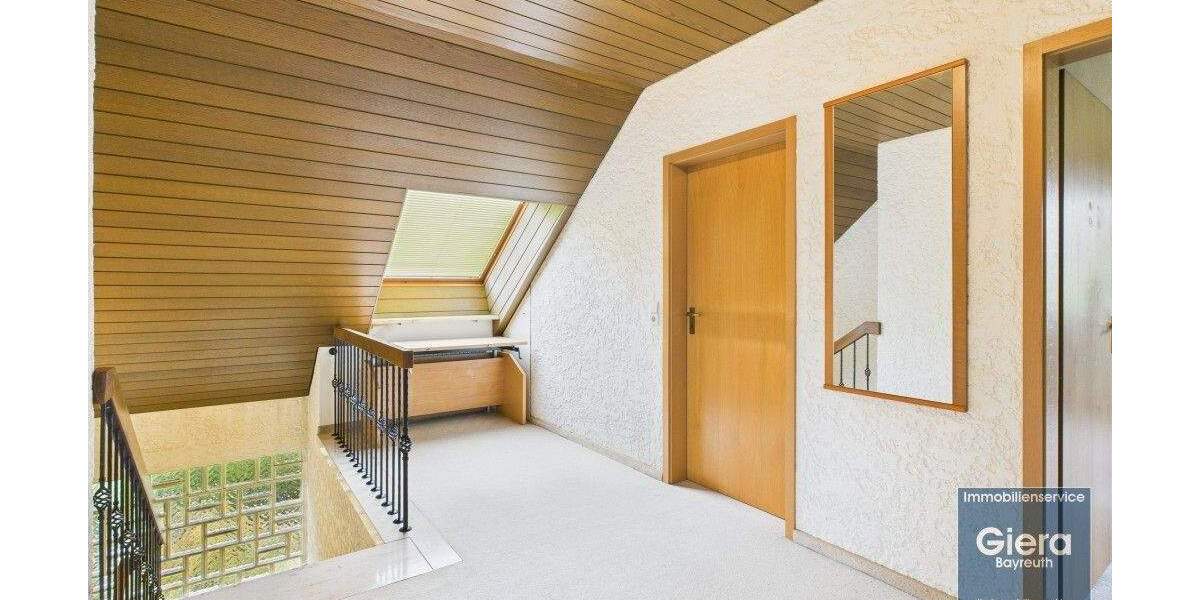 Charmantes Einfamilienhaus in Bayreuth-Meyernberg 6 zimmer