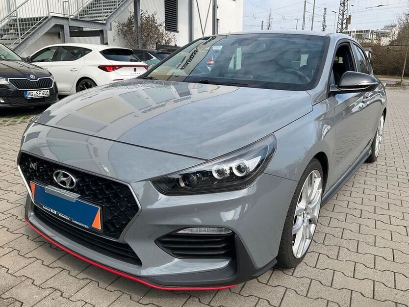 i30