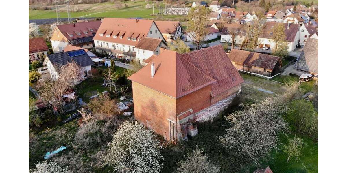 Einfamilienhaus Salem - 4 Zimmer, 350 m&sup2;, 520.000&euro; | Angebot:25205153