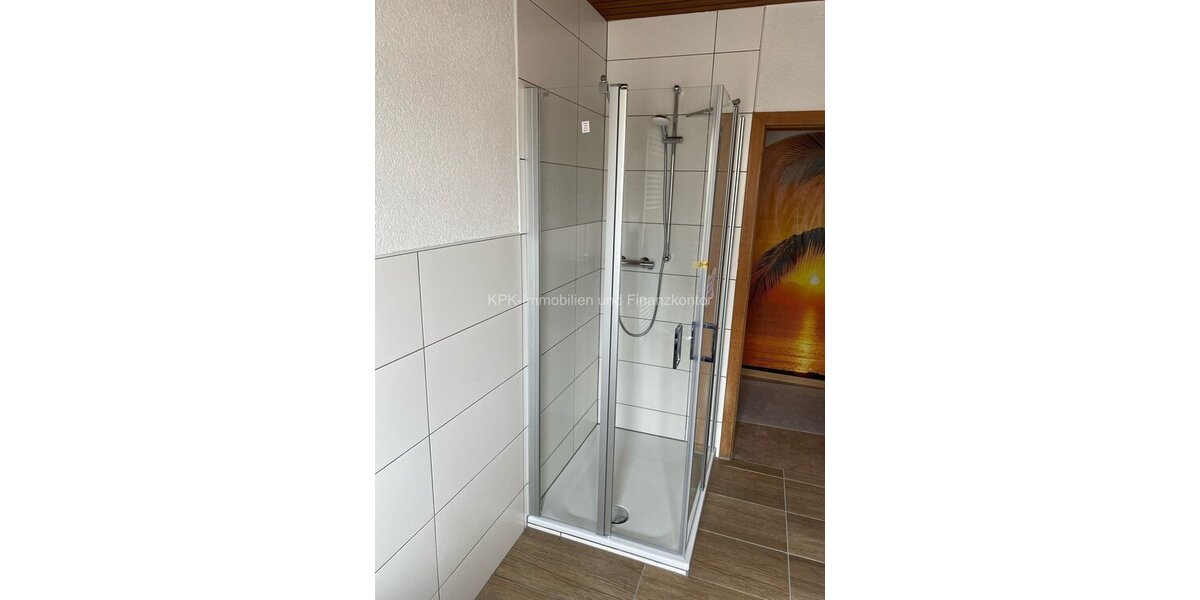 Attraktives Renditeobjekt in Vellmar - Gepflegtes Anlagejuwel mit großzügigem Raumangebot - Mehrfamilienhaus, Wohnhaus Vellmar | Angebot:25756442