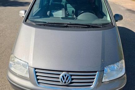 VW Sharan 230.000 km 2.450 &euro; Thomm 54317