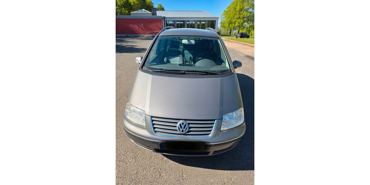 VW Sharan 230.000 km 2.450 &euro; Thomm 54317