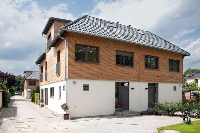 Haus zum Mieten in Berlin 3.150 € 166 m²