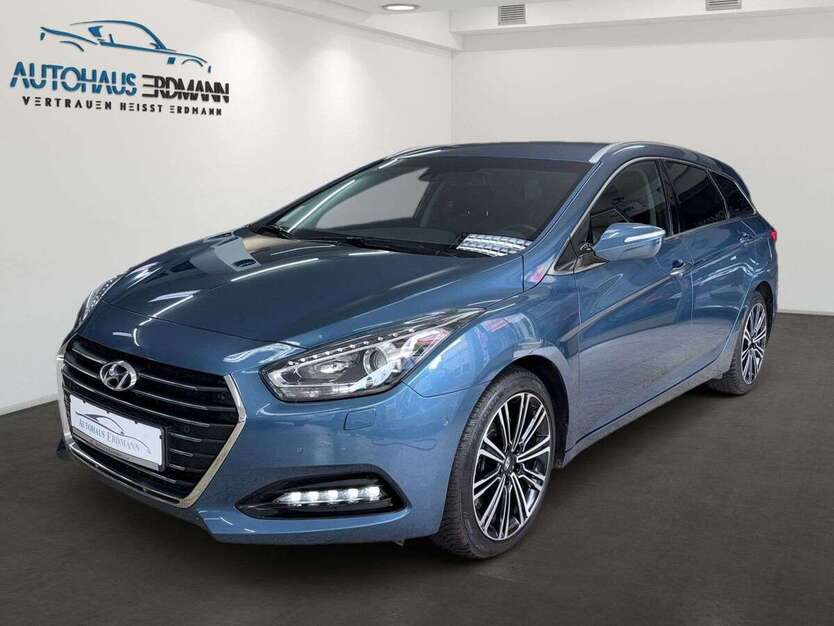 Hyundai i40 91.300 km 16.780 € Berlin 12351