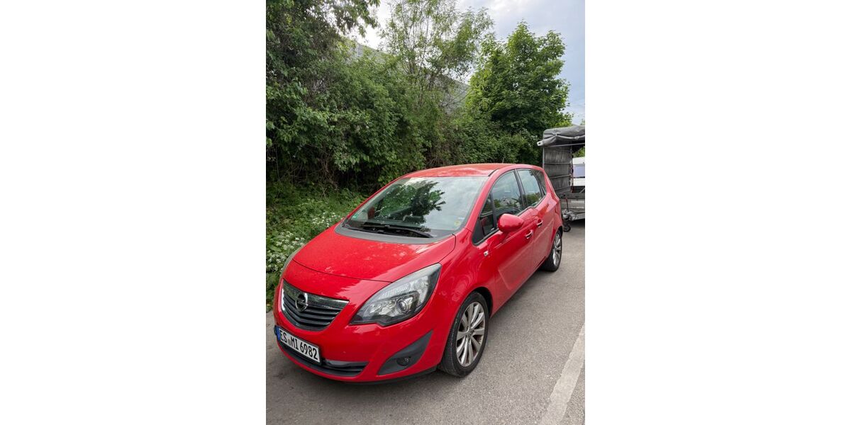 Opel Meriva 125.000 km 5.300 &euro; Esslingen 73733