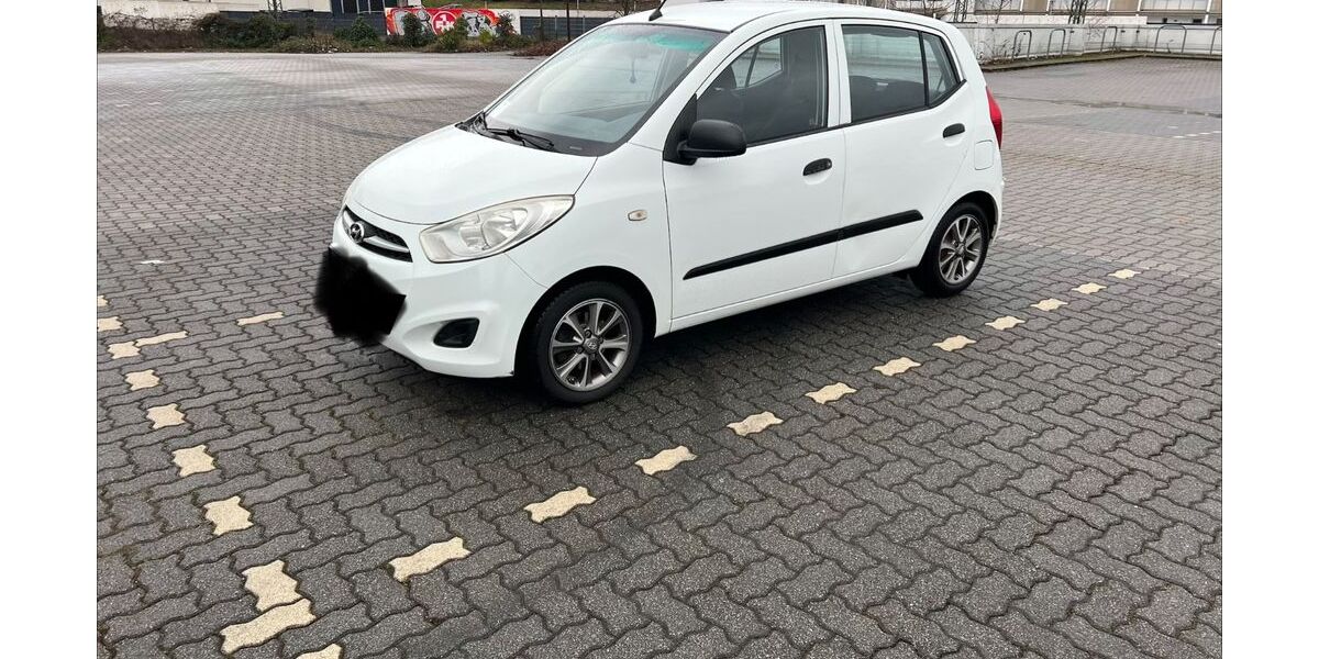 Hyundai i10 98.000 km 4.000 &euro; Neustadt 67433