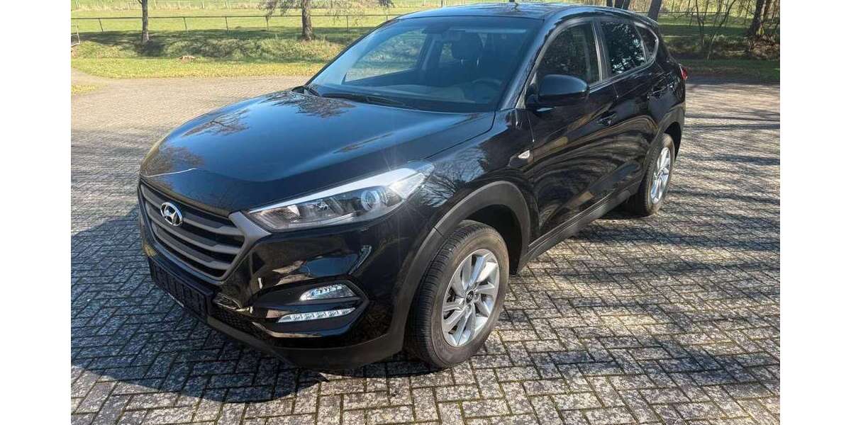 Hyundai TUCSON 33.700 km 15.490 &euro; Kircheib 57635