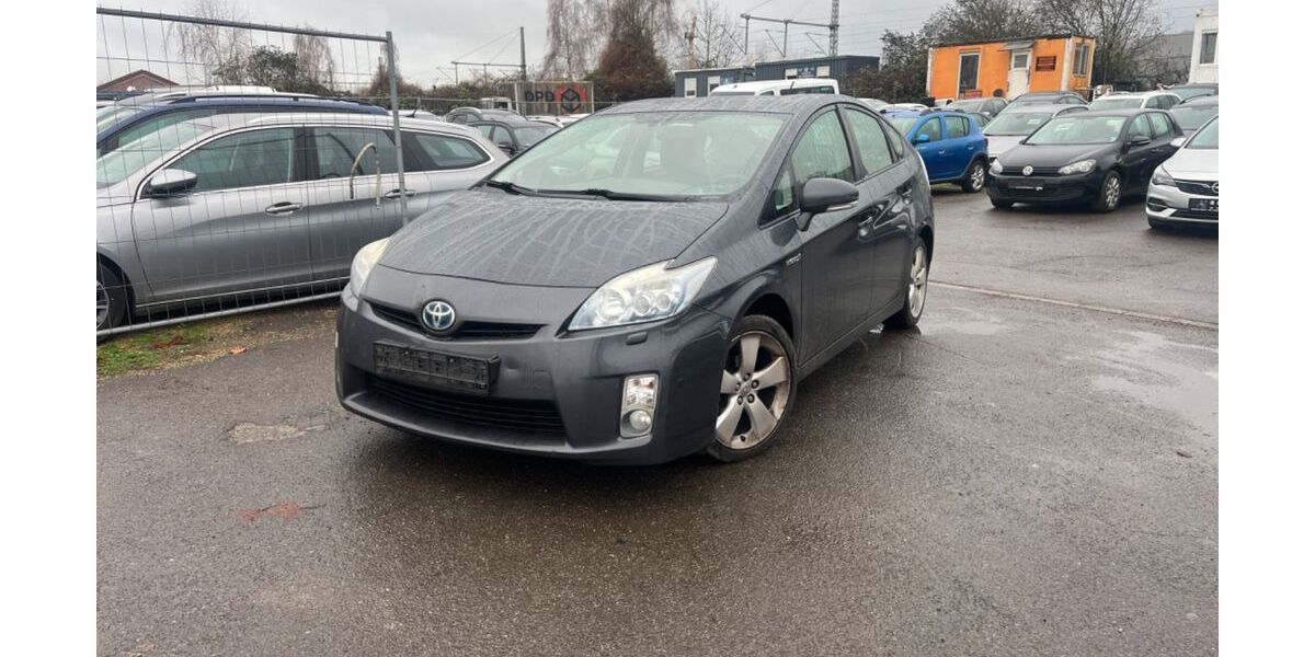 Toyota Prius 218.456 km 7.500 &euro; Trier 54294