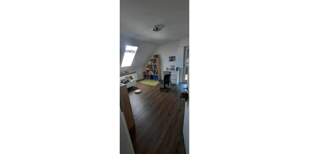 Dachgeschoßwohnung Heddesheim - 3 Zimmer, 62 m&sup2;, 199.500&euro; | Angebot:24680851