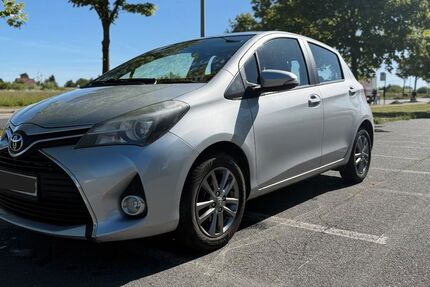 Toyota Yaris 83.000 km 7.499 &euro; Rostock 18055