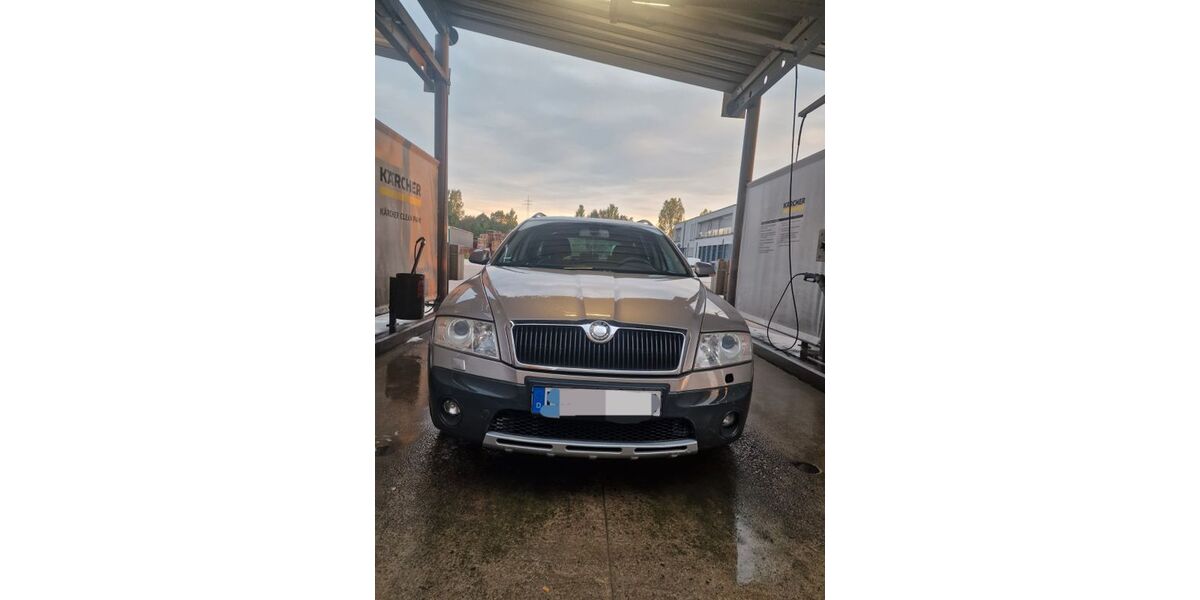 Skoda Octavia 340.000 km 2.900 &euro; Heilbronn 74081