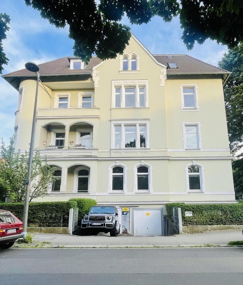 Repräsentative Büro- und Praxisfläche auf der Jasperallee