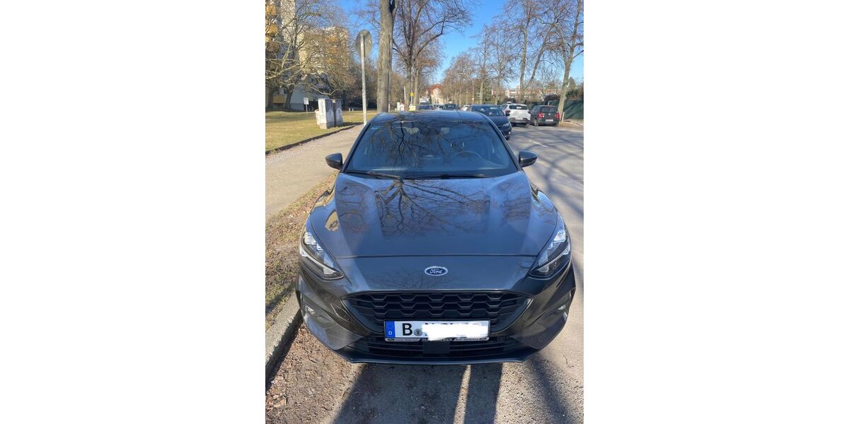Ford Focus 73.000 km 14.500 &euro; Stahnsdorf 14532