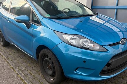 Ford Fiesta 92.400 km 2.990 € Ransbach-Baumbach 56235