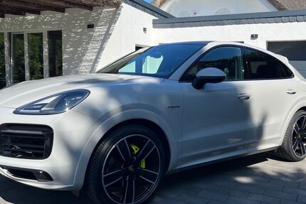 Porsche Cayenne 20.000 km 103.690 &euro; Rödermark 63322