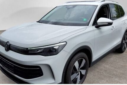 VW Tiguan 22.179 km 34.810 € Lemgo 32657