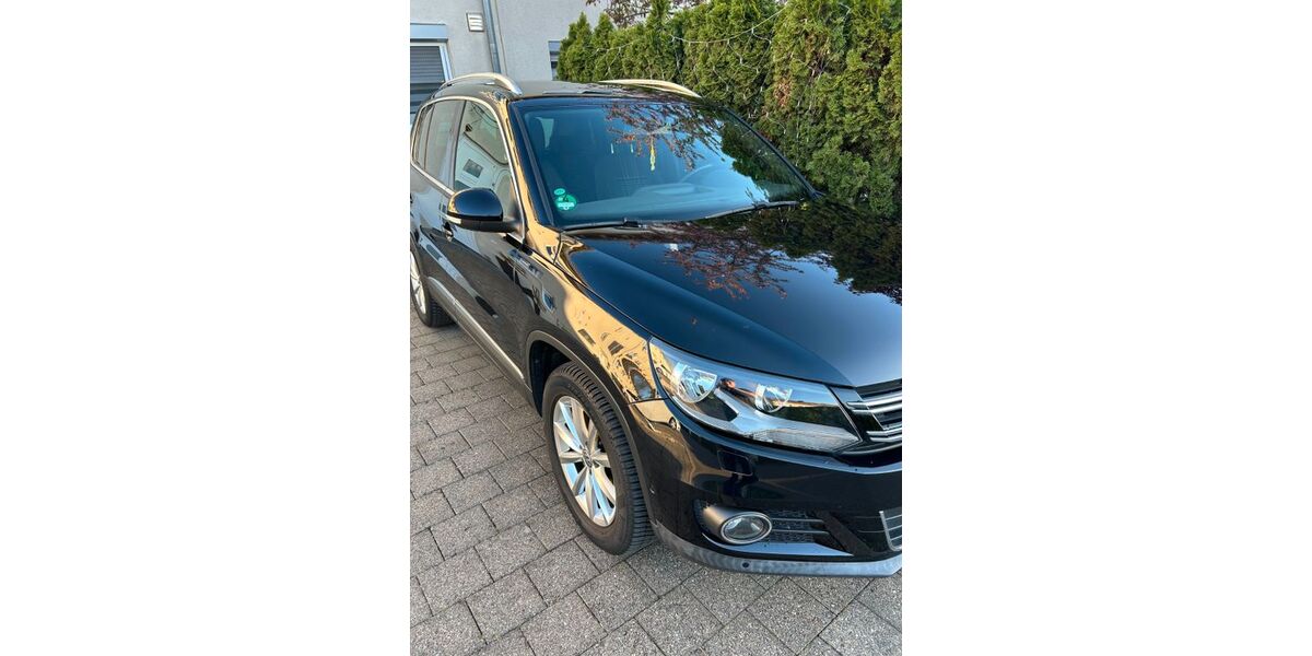 VW Tiguan 92.500 km 11.800 &euro; Stuttgart 70327