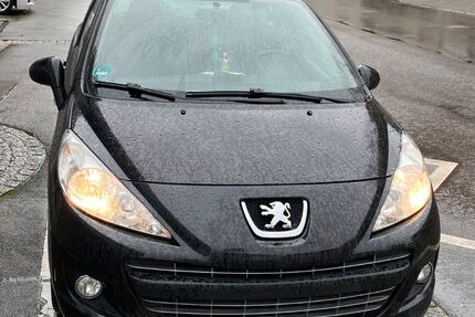 Peugeot 207 72.800 km 3.490 &euro; Stuttgart 70378