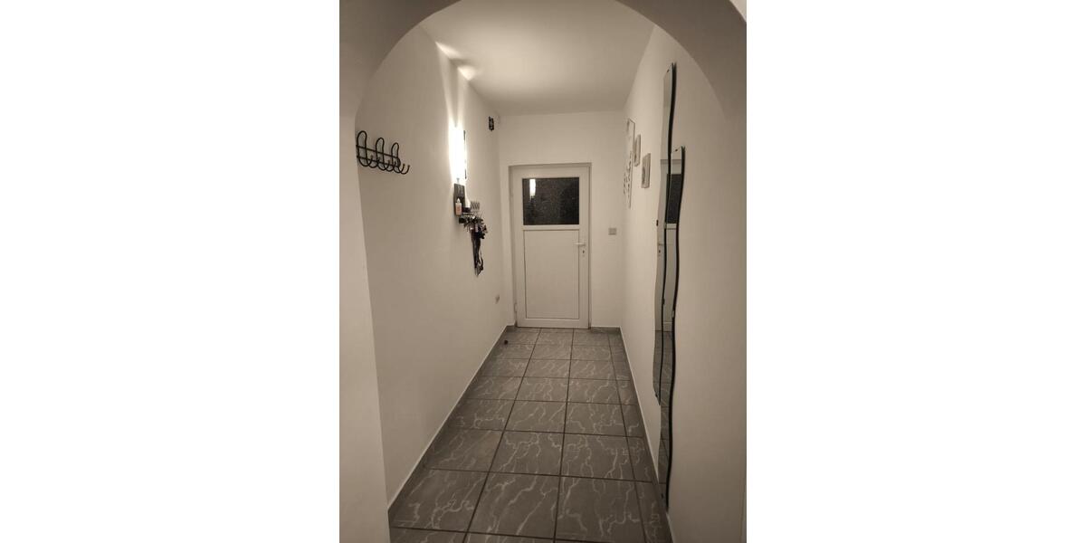 Erdgeschoßwohnung Weilburg - 2.5 Zimmer, 129 m&sup2;, 660&euro; | Angebot:26367346