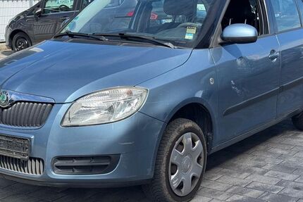 Skoda Fabia 309.000 km 650 &euro; Oedheim 74229