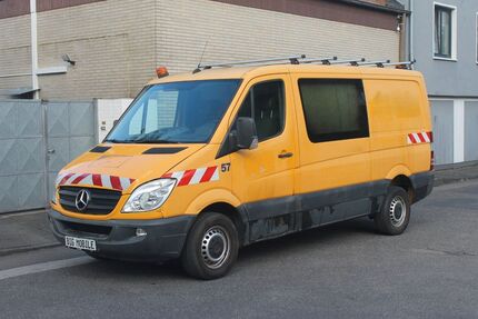 Mercedes-Benz Sprinter 358.000 km 2.990 &euro; Köln 50739