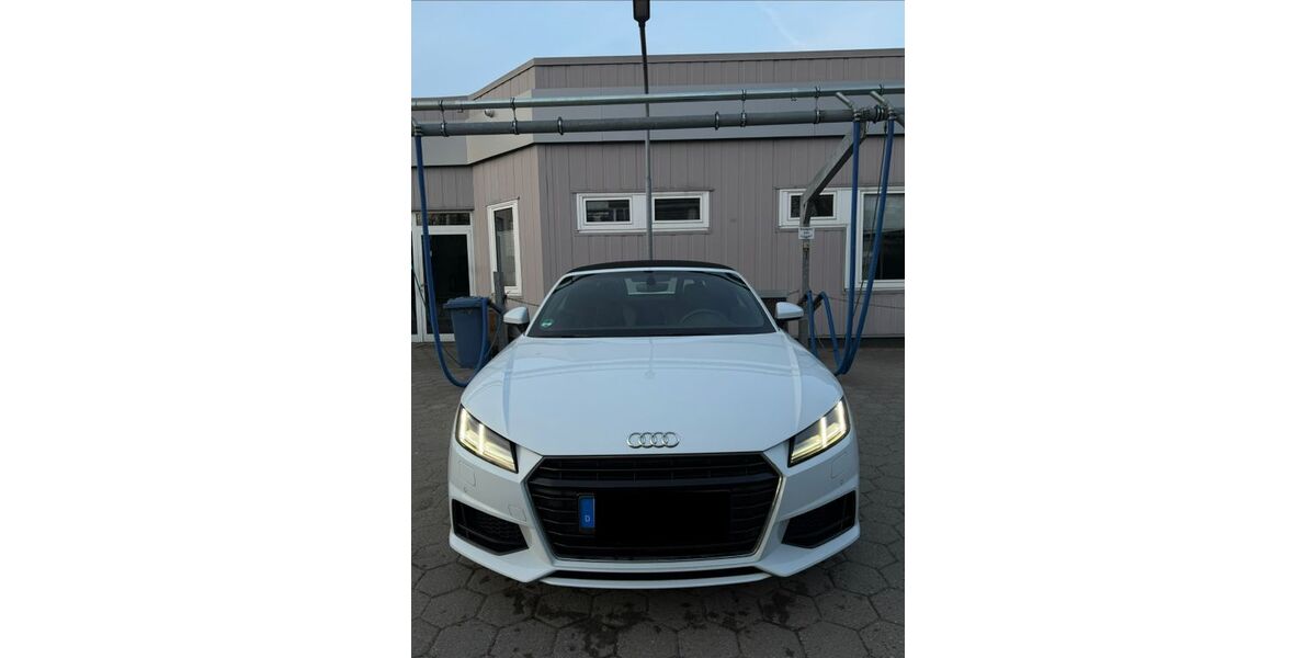 Audi TT 84.500 km 23.900 &euro; Lübeck 23558