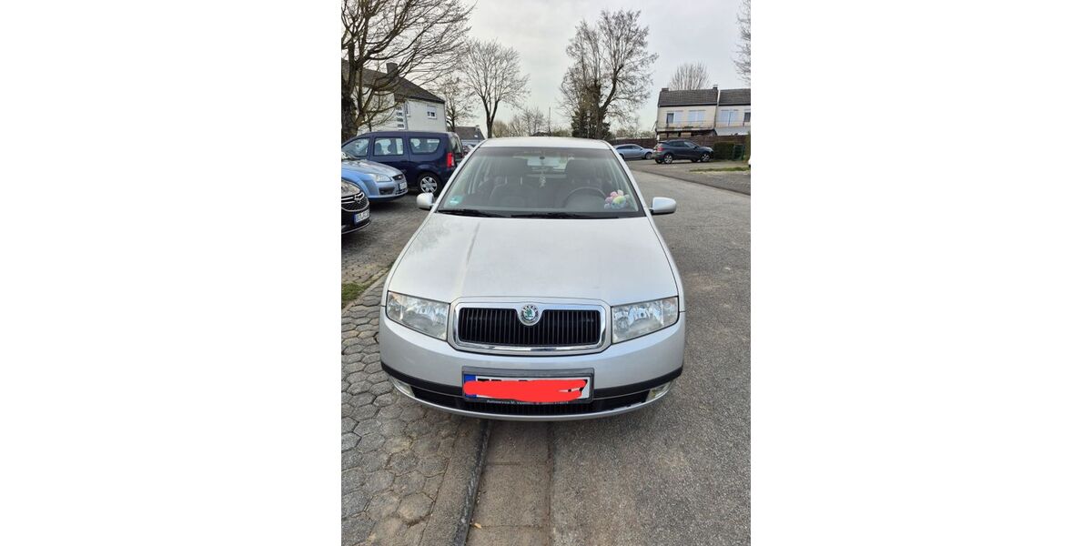 Skoda Fabia 124.000 km 2.300 &euro; Zemmer 54313
