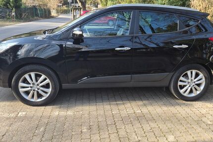 Hyundai ix35 150.500 km 6.900 &euro; Bad Vilbel 61118
