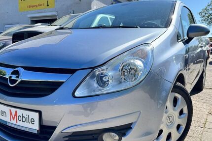 Opel Corsa 88.800 km 3.998 &euro; Berlin 13127