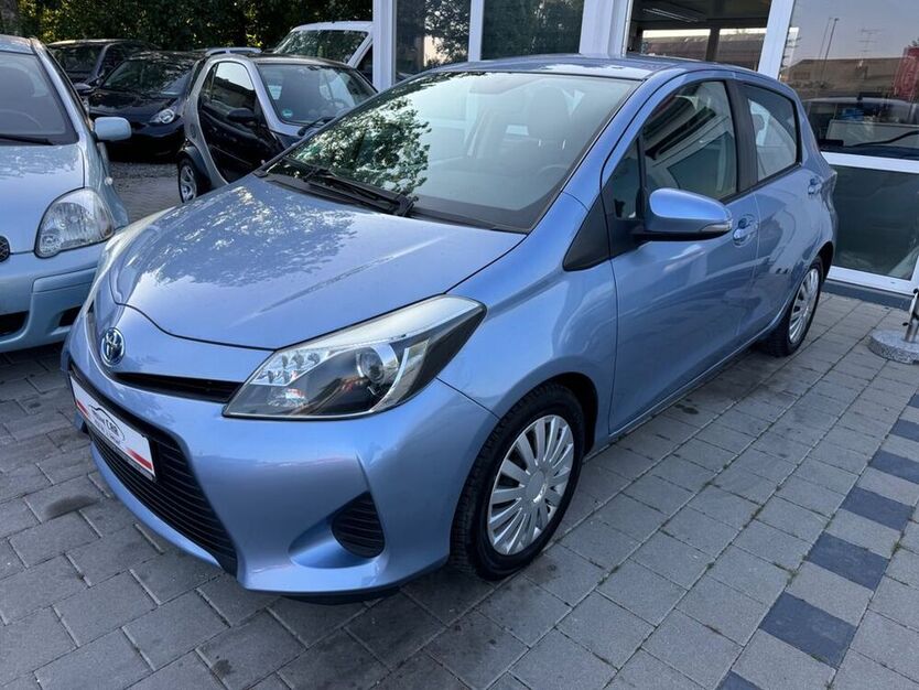 Yaris