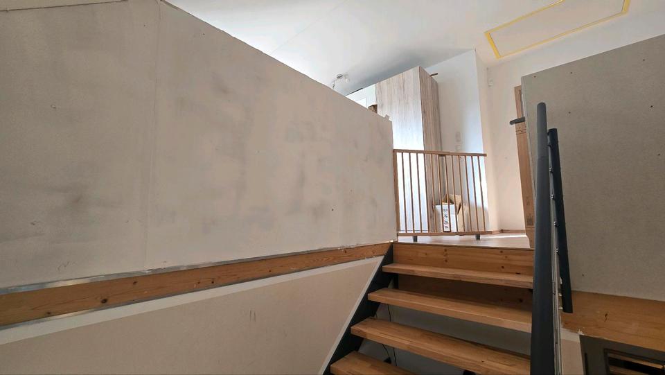 Einfamilienhaus Prichsenstadt - 4 Zimmer, 135 m&sup2;, 1.250&euro; | Angebot:25948191