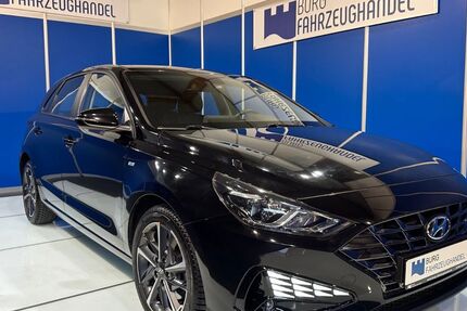 Hyundai i30 81.190 km 14.300 &euro; Straß 89278