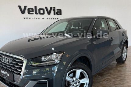 Audi Q2 94.000 km 17.500 € Altdorf 84032