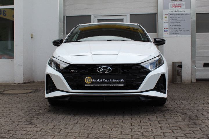 Hyundai i20 78.191 km 16.490 &euro; Ensdorf 66806