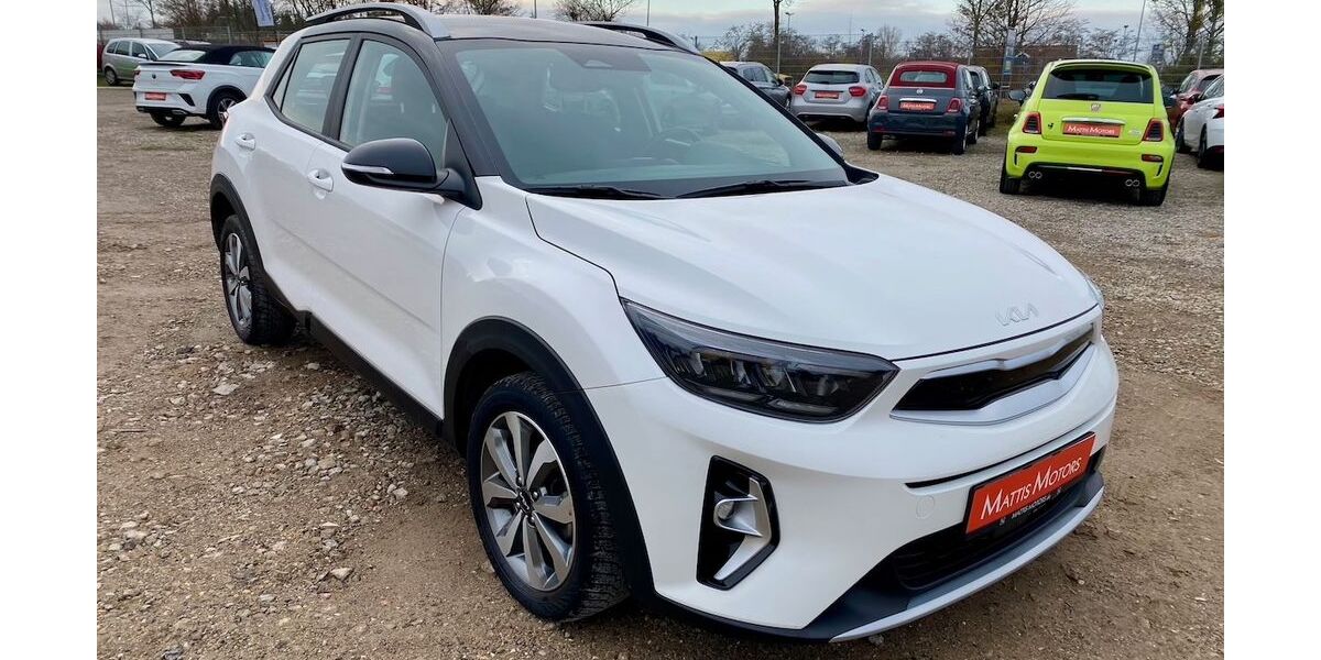 Kia Stonic 65.521 km 13.700 &euro; Weißenfels 06667