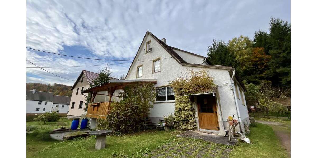 Einfamilienhaus Schleusingen - 6 Zimmer, 136 m&sup2;, 75.000&euro; | Angebot:24591252