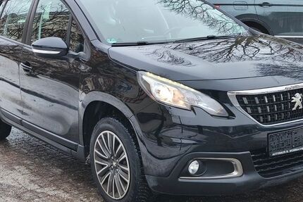 Peugeot 2008 102.278 km 7.499 &euro; Berlin 12349