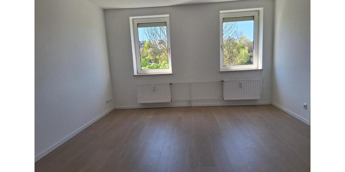 Etagenwohnung Siegen Kaan-Marienborn - 3 Zimmer, 72 m&sup2;, 198.700&euro; | Angebot:27000615