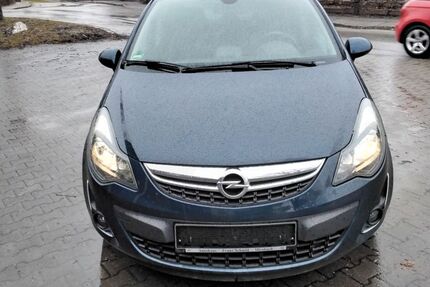 Opel Corsa 84.500 km 3.980 &euro; Holzkirchen 83607